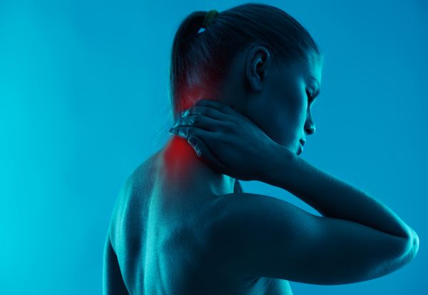 When to Seek Treatment for Neck Pain